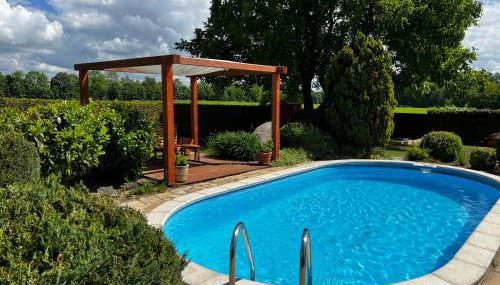 Ferienwohnungen in der alten Schnitterkaserne - Foto 3, Garden, sunbed