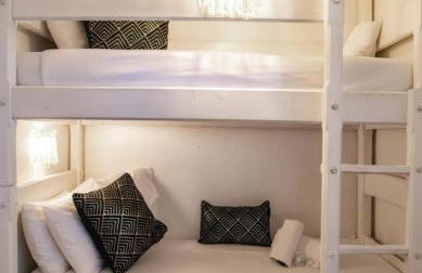 Merveilleuse Port - Piscine - Plage - Climatisation - Commerces - Foto 9