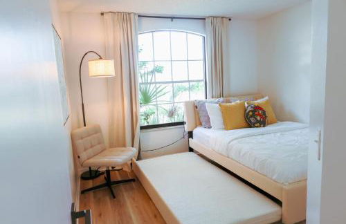 Heated pool house with mini golf 10 min to Disney - Foto 21