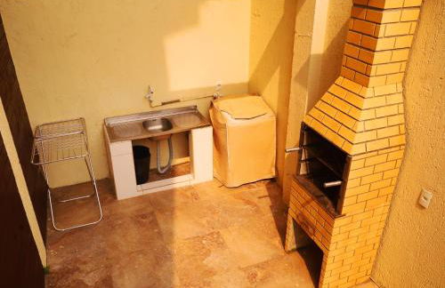 Chalé com Piscina Aquecida - Vista Panorâmica da Praia, a 200m do Mar, Sala de Jogos, Academia e Churrasqueira - Photo 17