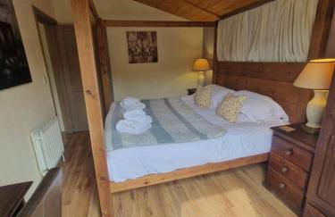 Wild Oats Lodge 17 - Yellowtop Country Park - Hot Tub - Yorkshire - Foto 6