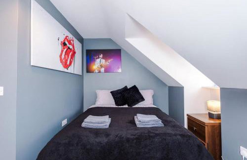 Spacious 3 bedroom home with garden - Foto 32