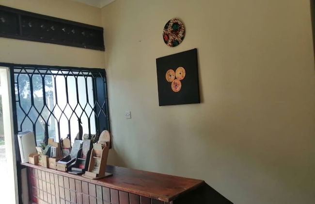 Lake Victoria View Guest House - Photo 2