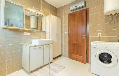 Three-Bedroom Holiday Home In Porec - Foto 27