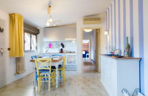 CENTRO, WIFI, CLIMA a DUE PASSI DAL MARE - Foto 18