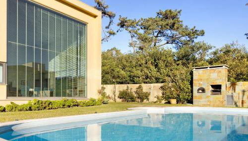 Casa dos Pinheiros - Foto 1