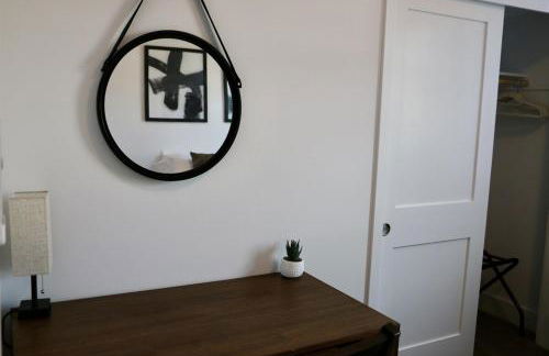 Emerald Oasis Cozy Living with Pet Park - Foto 2