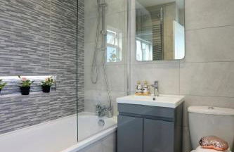 Aisiki Apartments at Stanhope Road, North Finchley, Airconditioned Multiple 2 or 3-Bedroom, Pet Friendly Duplex Flats, King or Twin Beds with Free WiFi - Foto 29