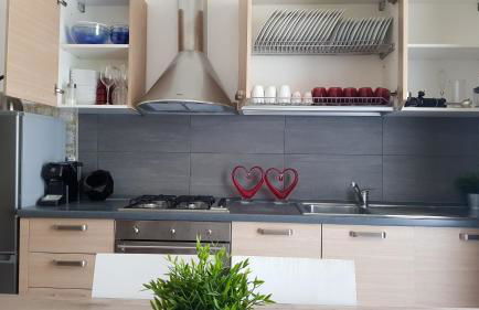 VAL D'ORCIA DELUXE 2, RAFFINATA CASA immersa nel verde con WiFi, giardino e parcheggio - Foto 10