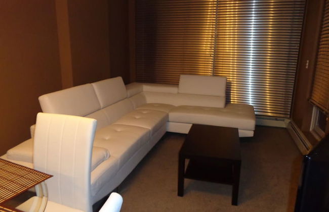 Regal Suites - Riverfront - Photo 12