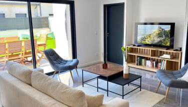 La Charmésienne - Modern villa with pool - Photo 3