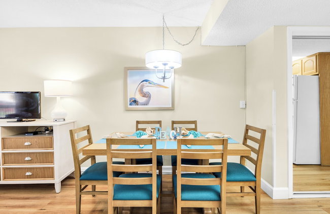 Destin Holiday Beach Resort - Photo 60