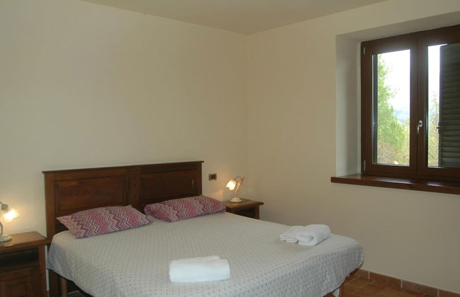 Holiday Home With Pool in Camporgiano - Foto 2