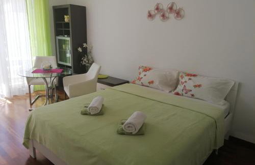 Apartman Zelena Oaza-SelfCheckIns parking free - Photo 6