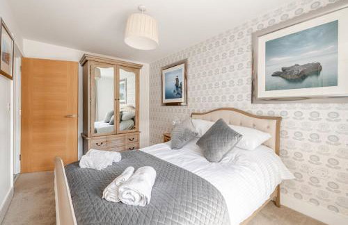 Quayside Home with Seperate Bar and optional access to Beach Hut - Foto 31