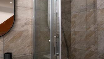 Appartement avec exterieur et parking - Le Puy 5 min - Foto 3