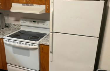 410 e45th 2 bedroom apartment - Photo 6