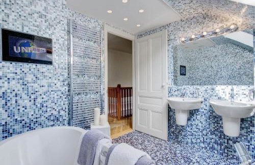 Manoir De Leschaux - Foto 32