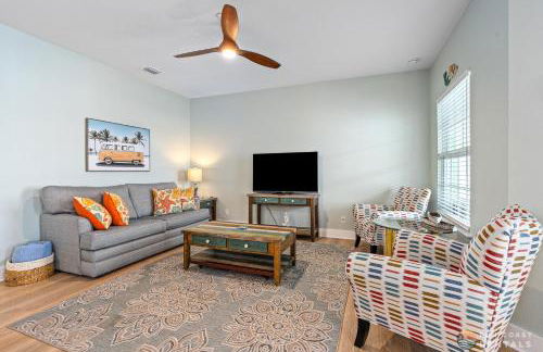 ON Flagler Avenue! Dog Friendly with Balcony and Parking Walk to the Beach! - Foto 13