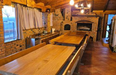 Kuća sa bazenom za odmor i domjenke MARIS - Foto 47