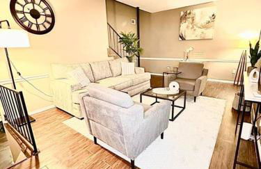 Short Walk to JSU Stadium, Hospitals, and Bars in Fondren - Foto 1