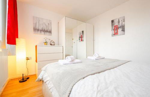 Large 1BR with Sofa Bed near ExCeL and Canning Town, Fast WiFi - Foto 8