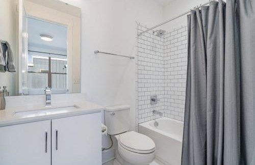 Madmen Loft with Uptown Rooftop Views - Foto 15