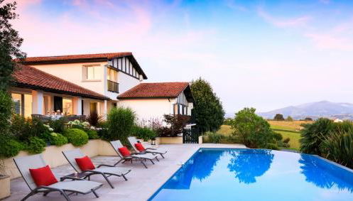 Spacieuse villa de vacances avec piscine privée - Foto 2