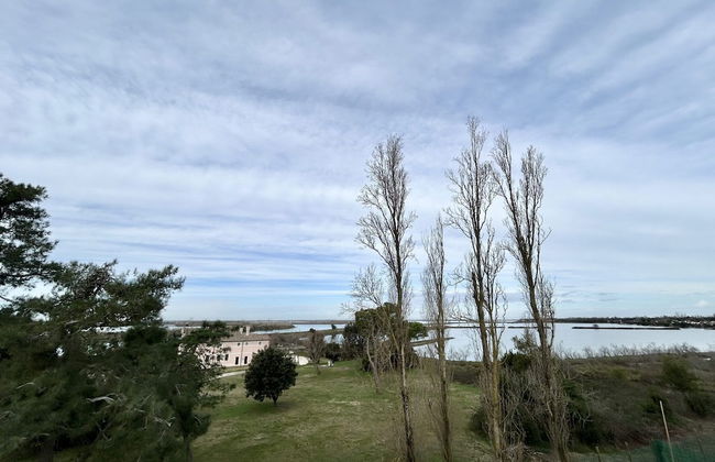 Golden Hour Retreat Lagoon View Villa With Pool - Photo 35