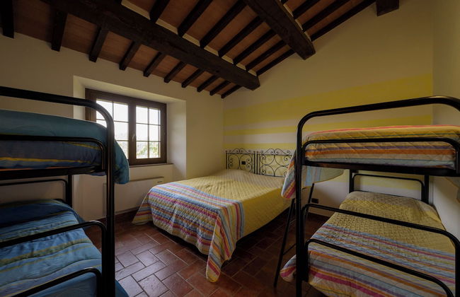 agriturismo Castel d'Alfiolo-Barcomonte - Photo 8