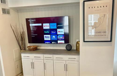 Modern Fully Renovated Suite & Loft in Downtown Trenton - Foto 8