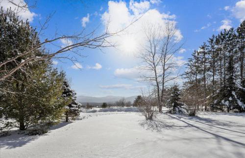 Aspen's Run: 3 br log cabin, wood stove, deck, firepit, window a/c by Stowe Country Homes - Foto 21