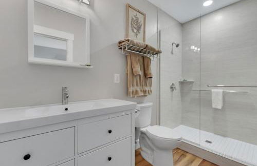 Sycamore Suite - Main Street Lodge in Berlin - Photo 11