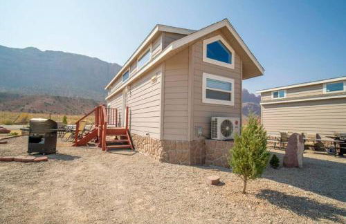 Redrock Moab Tiny House w Large Loft Site 8 - Foto 9