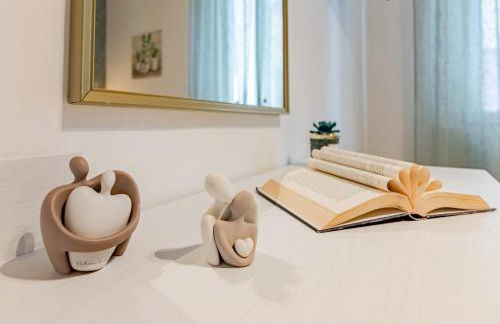 Casa Samada- Comfort Between the Center and the Station - Foto 9