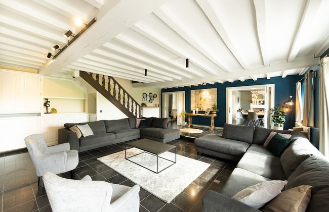Luxury Villa With an Incredible Private Pool, Close to Maastricht and Liège - Foto 15