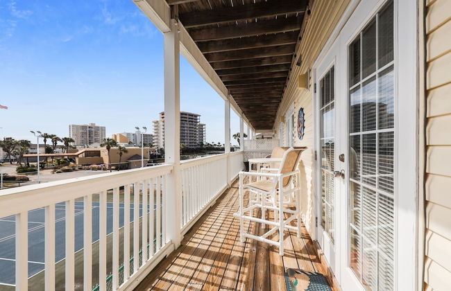 SPC 4133 Beautiful Tennis Court 2 bedroom with free beach set up for 2 by RedAwning - Foto 43