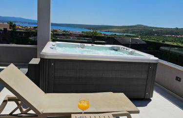 Villa Madison, Spacious Sea View Apartments Near Zadar with heated pool - Photo 69