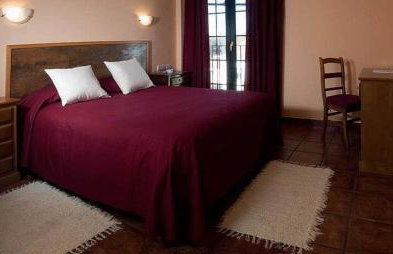 Hotel Ruta del Poniente - Photo 8