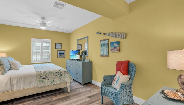 218 Primo Dr - Dolphin Beach House 2 Bedroom Home by RedAwning - Foto 2, Habitación