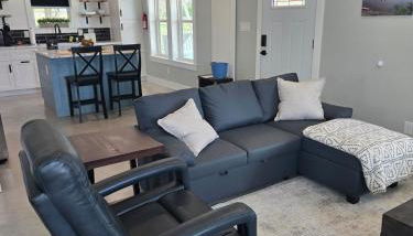 New Lux Cottage by Lake, King bed, Full Kit, Wi-Fi - Foto 4