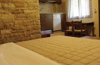 Xenonas Platia - Photo 16