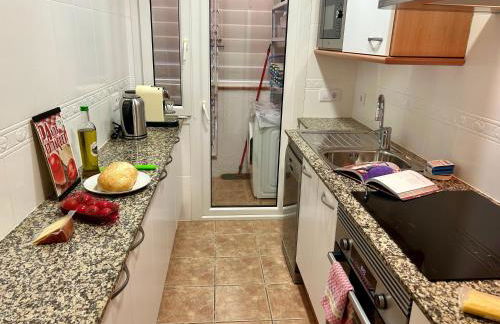 Apartament reformat, Wi Fi, parking, piscina, AC - Foto 8