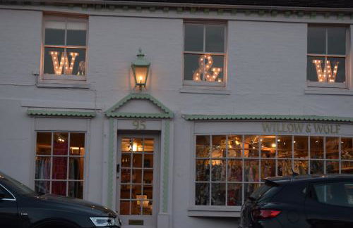 Relax with the whole family at the cosy cottage - Business rates available please enquire - Foto 24