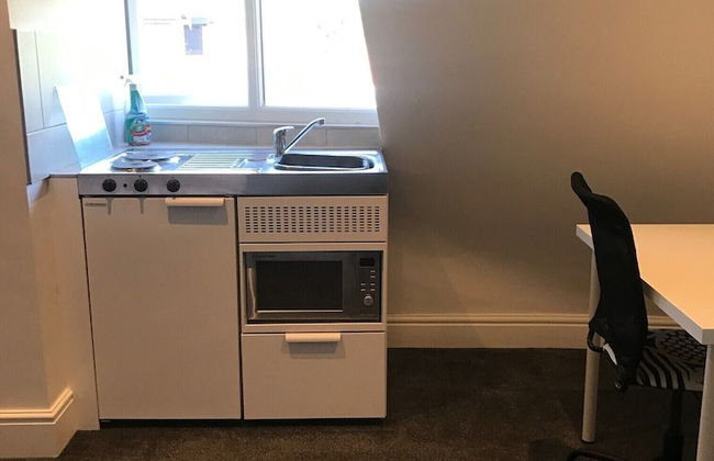 Self Contained Studio - Foto 7