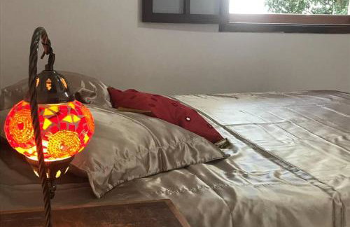 CASA SURYA, Piscina Fantástica, Churrasqueira, Completa, 18 HÓSPEDES na REGIÃO DOS LAGOS - Casa de Campo - Foto 7