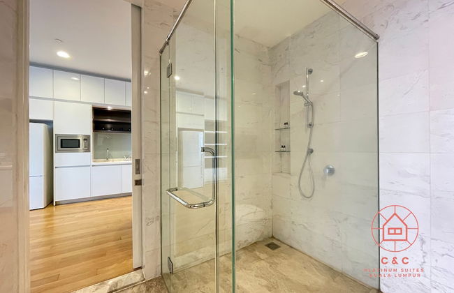 The Platinum Suites - Photo 60