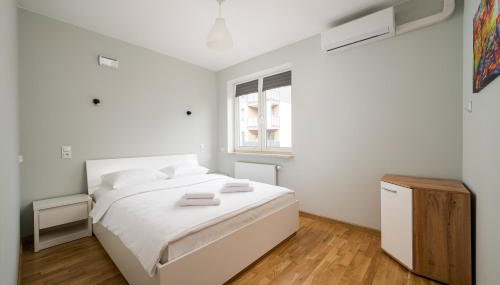 Warszawa Gocławek Spacious Apartment by BookingHost - Foto 3, wardrobe