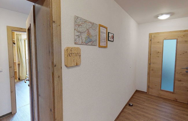 Idyllic Apartment in Stumm With Panoramic View - Photo 3