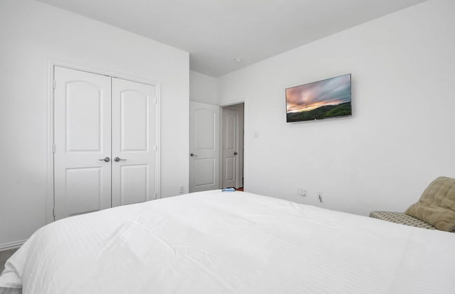 Lux Galleria Home-5BR Roof Deck - Foto 9